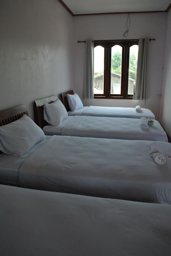 Mama Leurth Sunset Guesthouse Дон Дет Номер фото